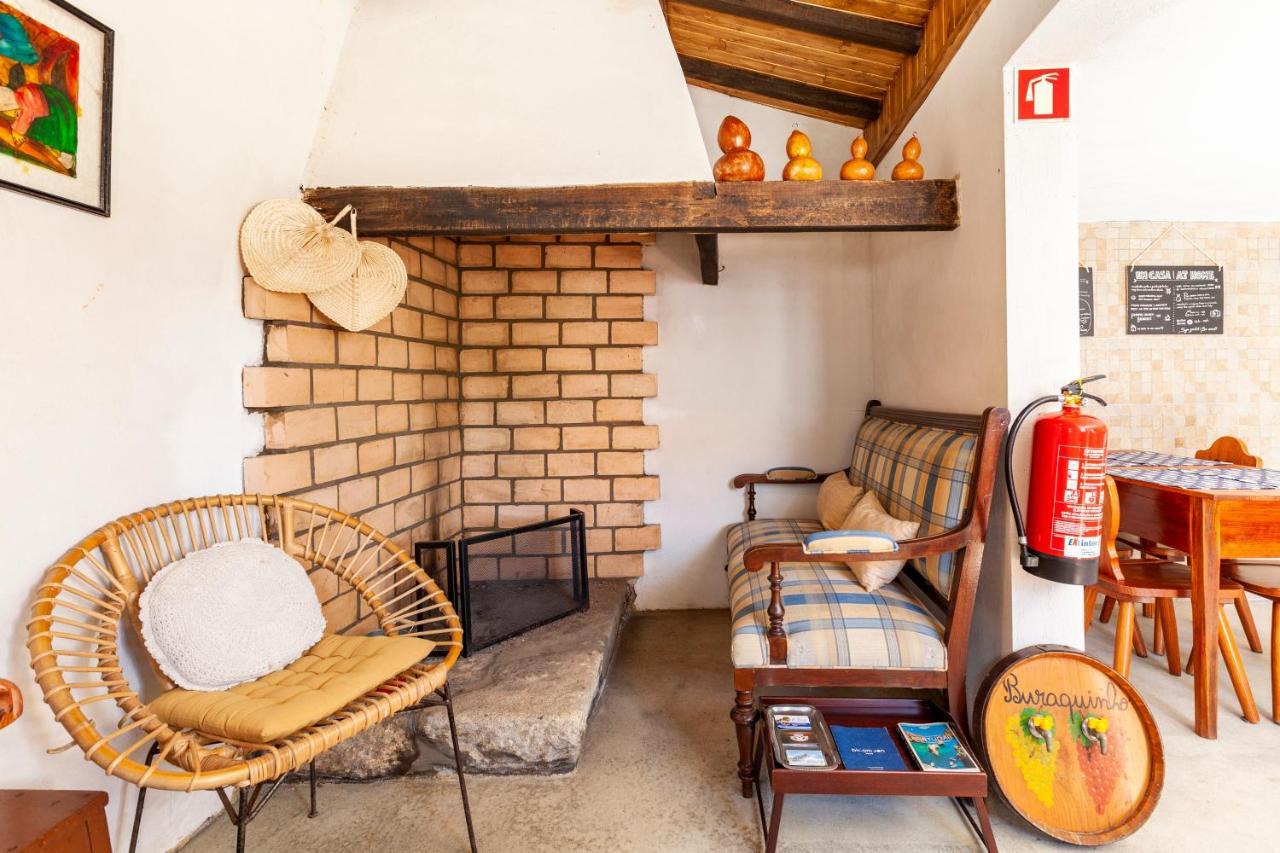 Готель Bloomoon House Bunheiro Екстер'єр фото
