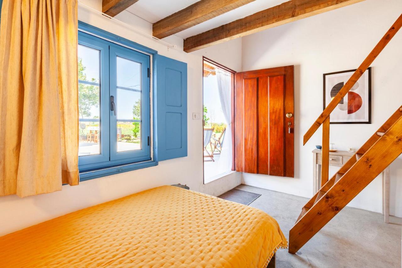 Готель Bloomoon House Bunheiro Екстер'єр фото
