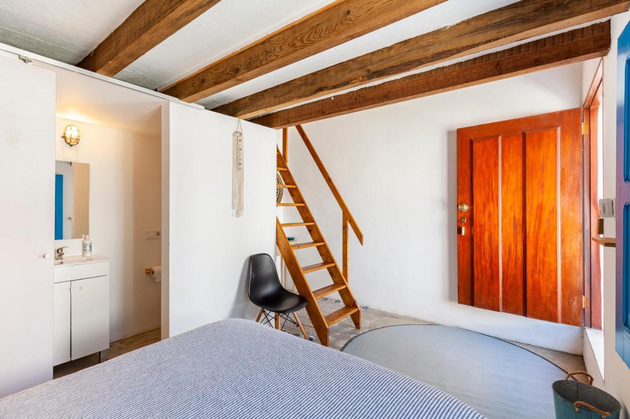 Готель Bloomoon House Bunheiro Екстер'єр фото