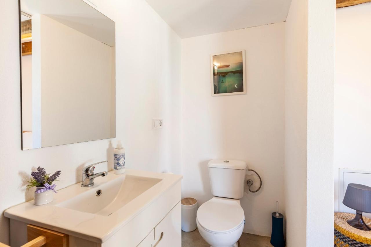 Готель Bloomoon House Bunheiro Екстер'єр фото
